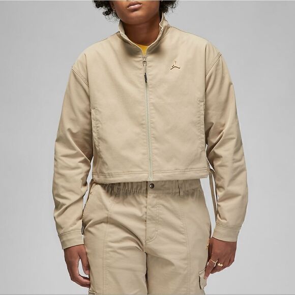 Jordan Paris Collective Twill Crop Jacket 'Strong Woman' XS Kakhi Tan DV1381-250 - Picture 2 of 16